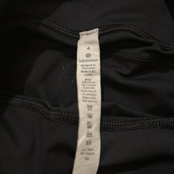 Lululemon capri leggings - Picture 4 of 4